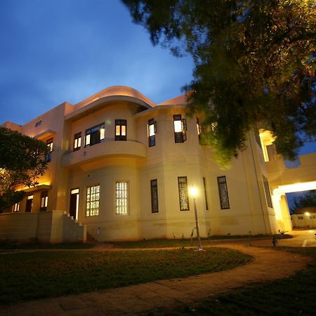 Visalam Chettinad Palace - A Cgh Earth Experience Kanadukattan Exterior foto