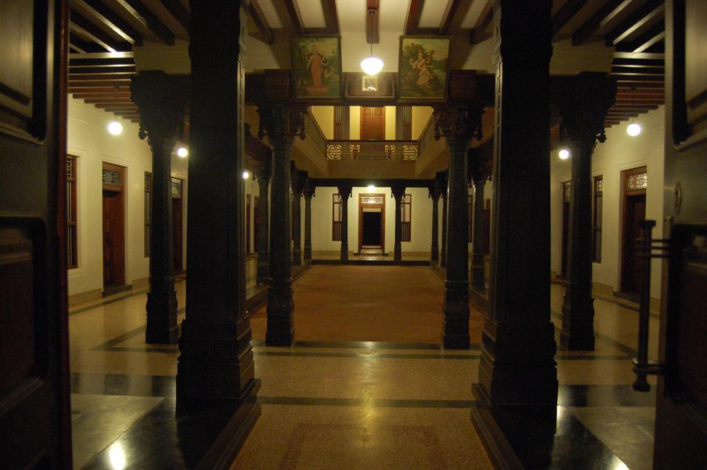 Visalam Chettinad Palace - A Cgh Earth Experience Kanadukattan Exterior foto