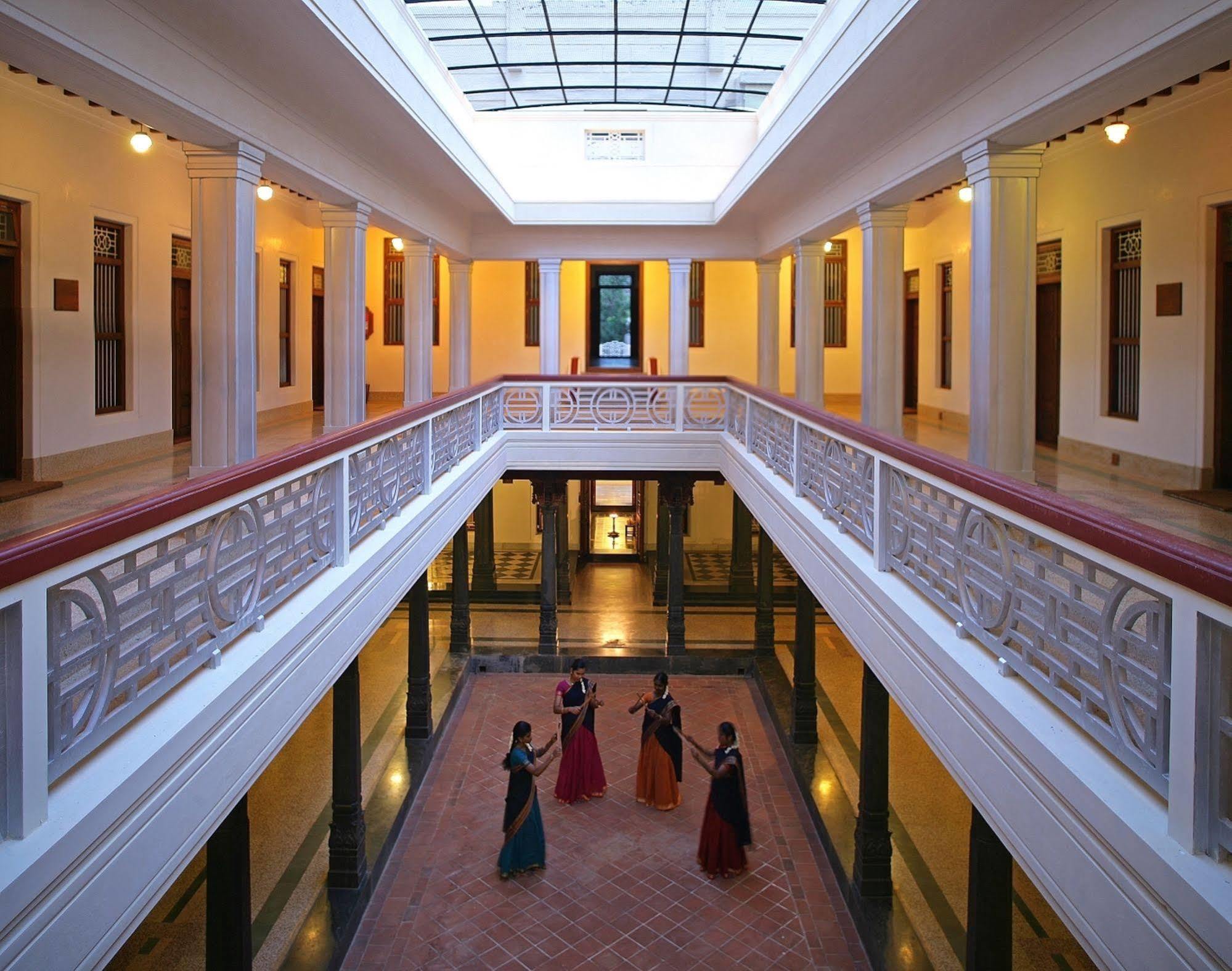 Visalam Chettinad Palace - A Cgh Earth Experience Kanadukattan Exterior foto