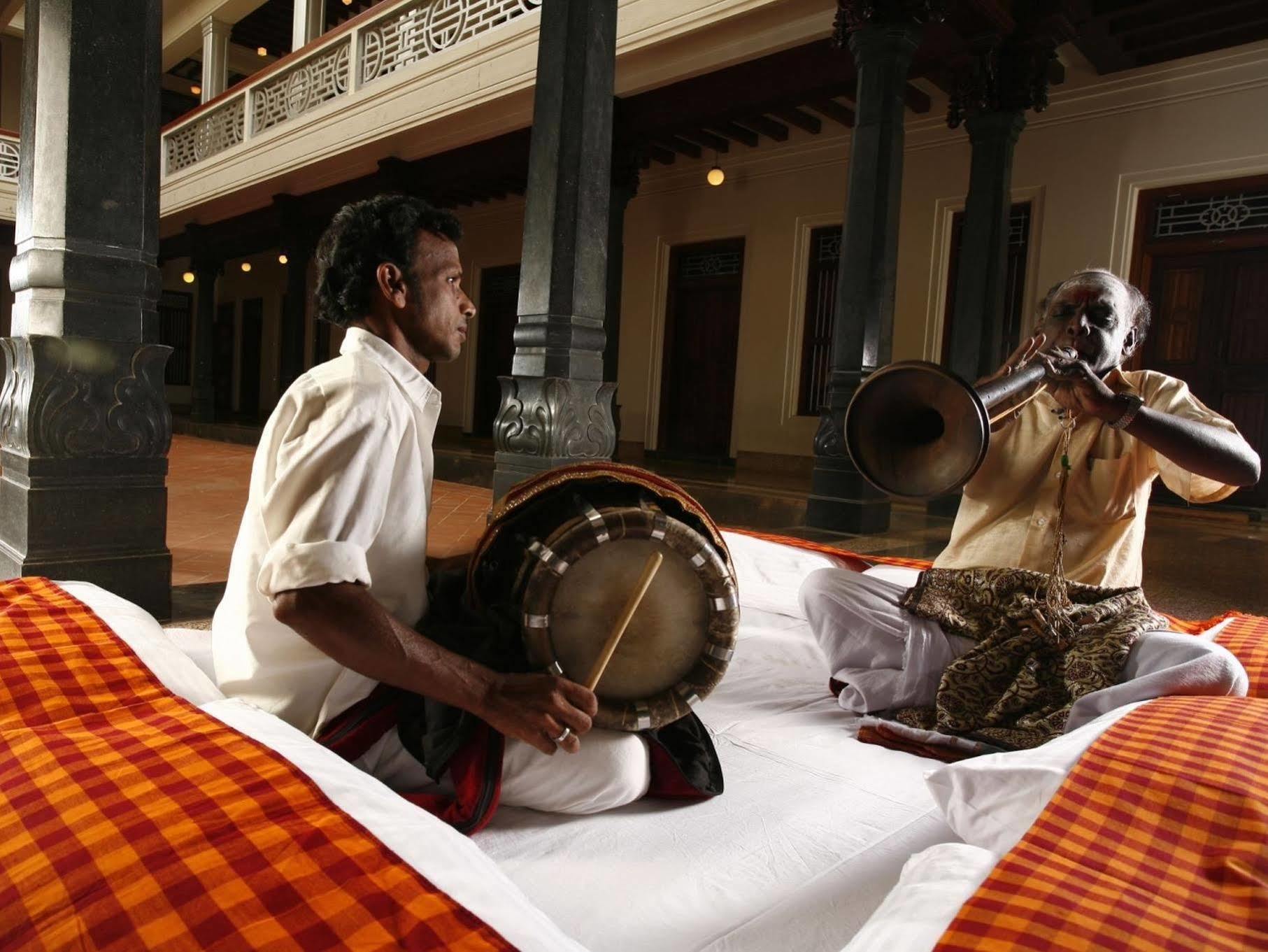 Visalam Chettinad Palace - A Cgh Earth Experience Kanadukattan Exterior foto